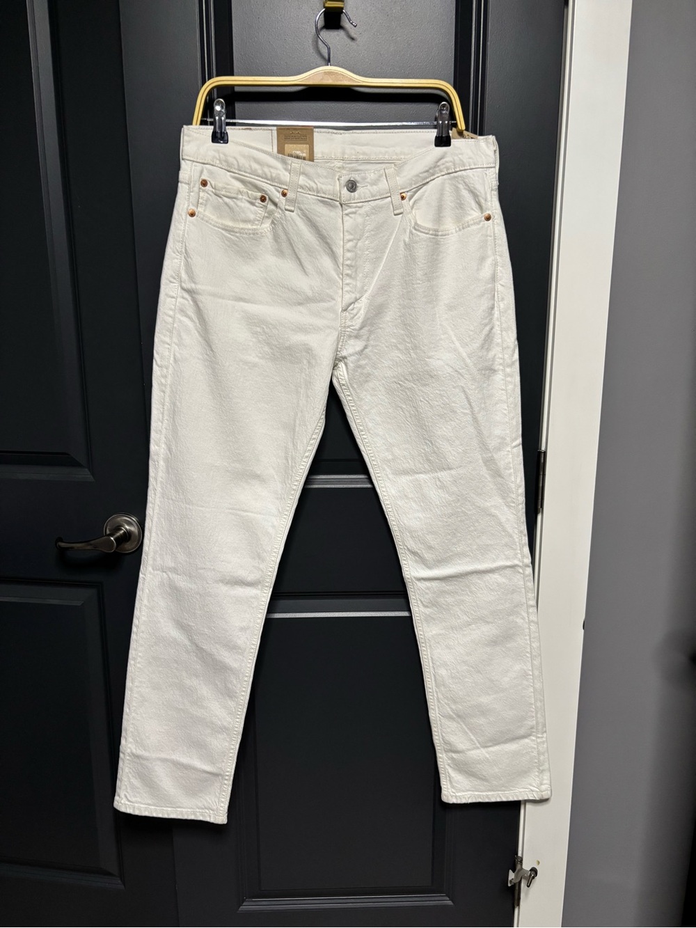 Levi's Men's Slim Straight White Jeans